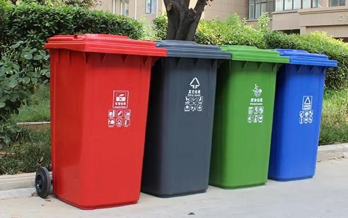 不同的平台犹如各异的桶。倘若我们置身于油桶之中，至少旁人会觉得我们是油；若进入垃