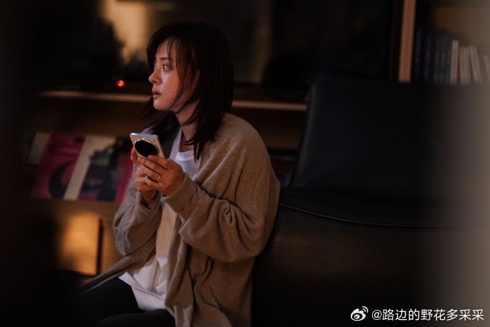 孙俪角色塑造vlog孙俪首次尝试PUA题材谁能不为孙俪的专业与真诚折服！第一次演