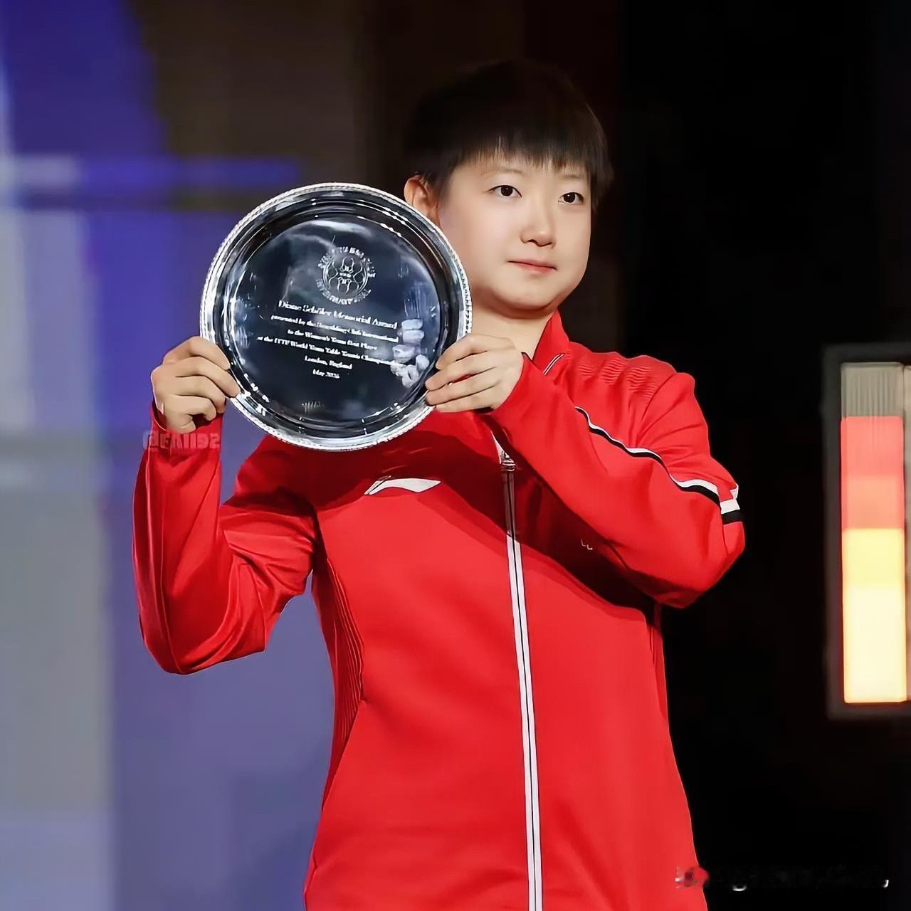 🏆莎皇创历史！恭喜孙颖莎！伦敦世乒赛上，她交出9战全胜、仅在1/4决赛丢2局的