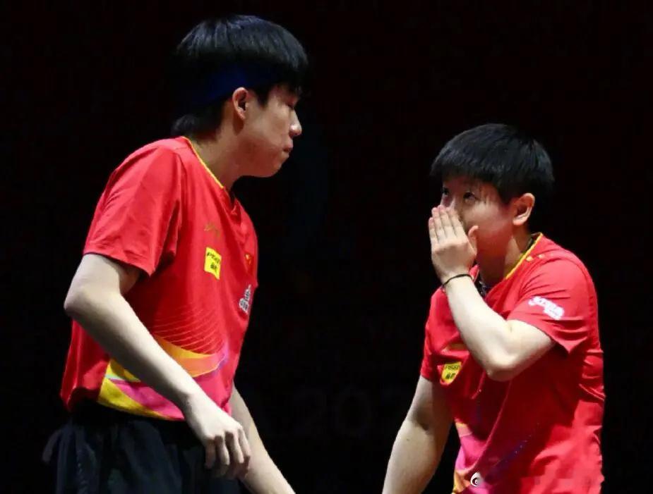 中国乒乓球队闪耀2025年度榜样评选 王楚钦孙颖莎成大赢家国乒 又到一年岁末，中