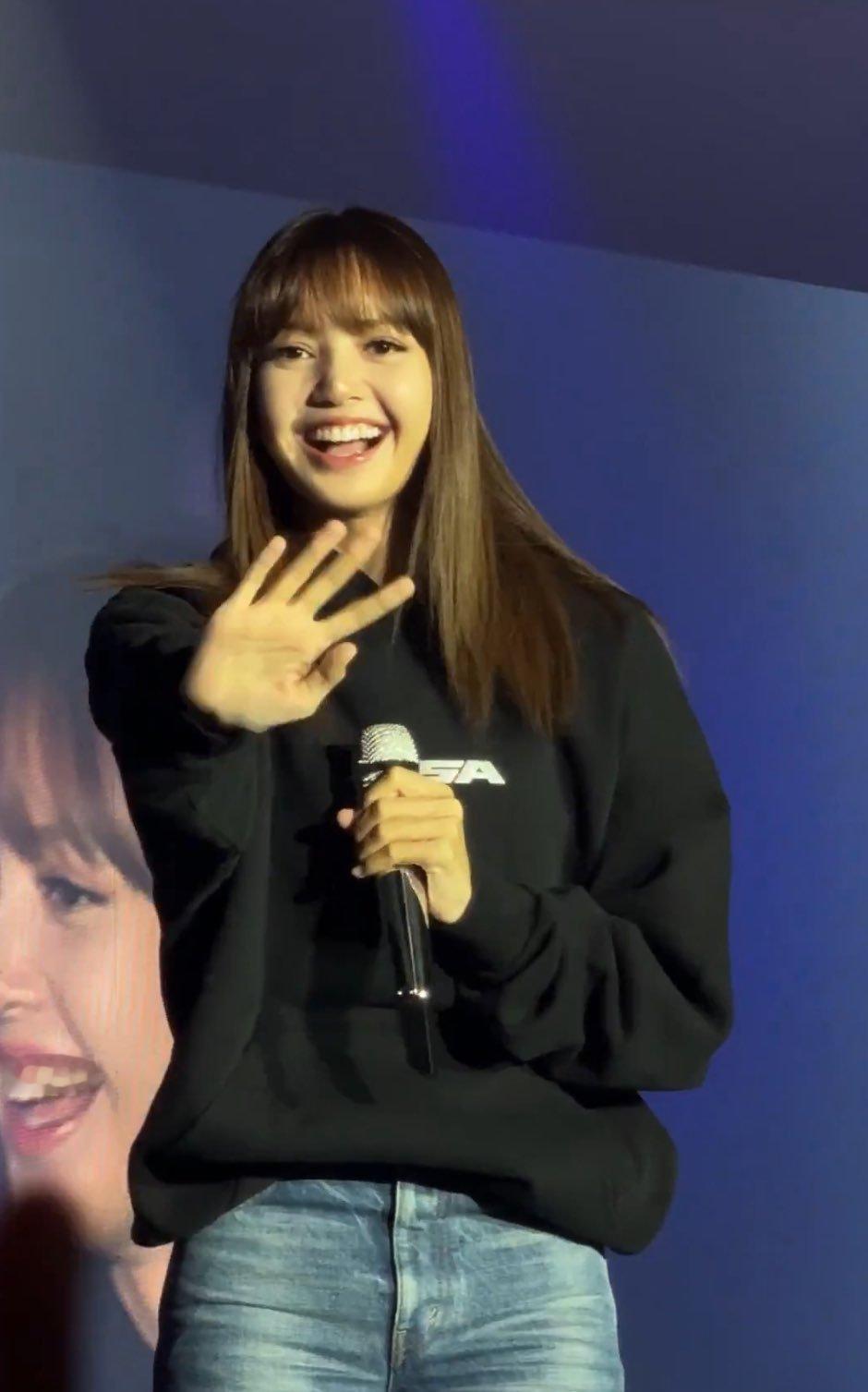 Baby lili🥺🥺🤏🏻#Lisa倒计时预告# ​​​