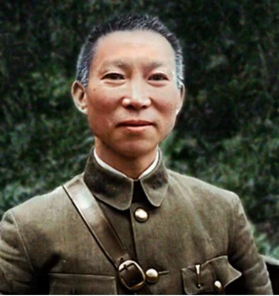 “我杀了十万头日本人”，1993年，97岁的薛岳被告上了法庭，法官询问时，却换来