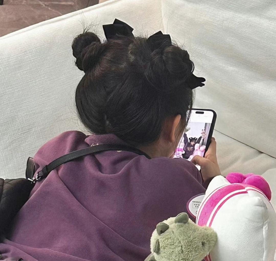 虞书欣[超话]给虞书欣的欣岁欣愿 小脑袋占满我整个屏幕～​​​