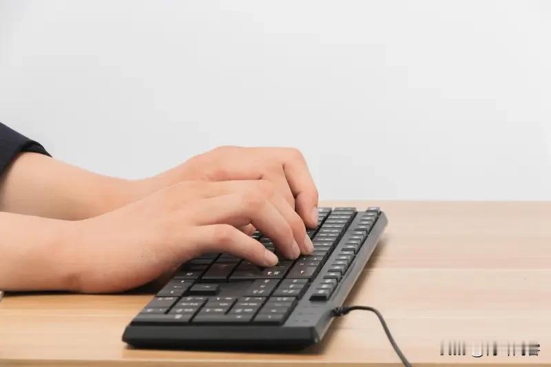 中文打字速度多少较好? 
中文打字速度好不好得看具体情况。普通人每分钟打50到8