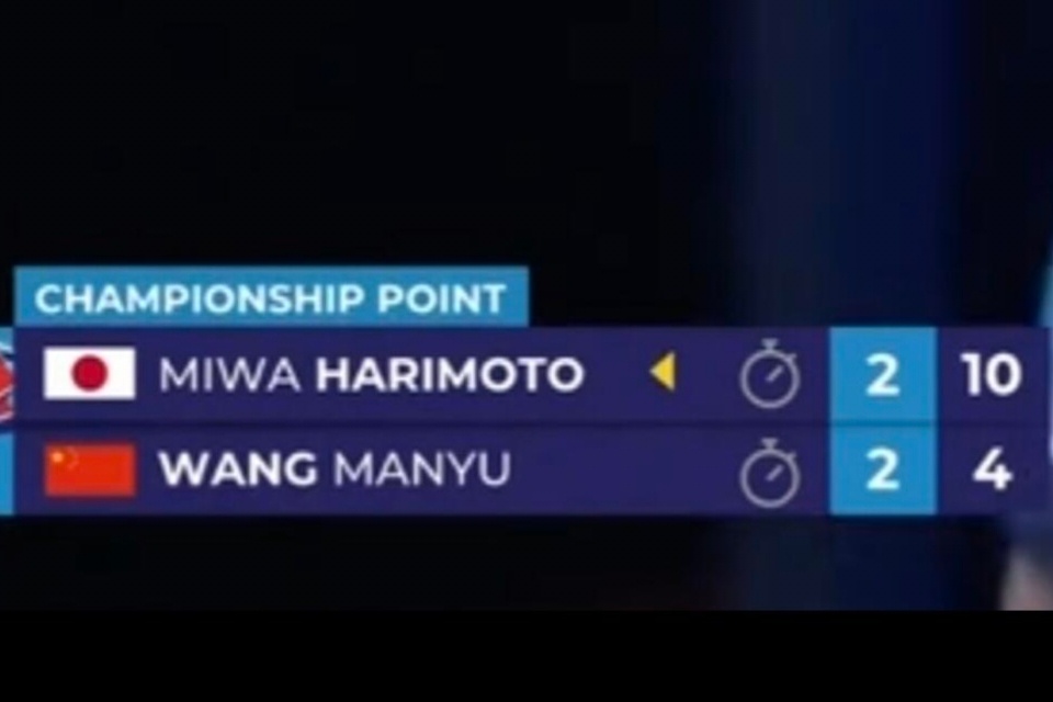 嗨呀，第一盘还没打完已经盼着本子拿下冠军点了啊(应该是Match point)草