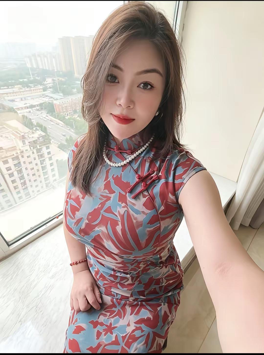 那个旗袍好看？