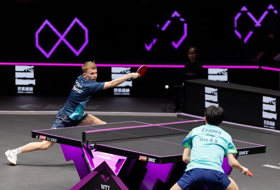 温瑞博将“复仇之战”化作一场教学局！他卸下包袱，敢打敢拼，以3-0的比分横扫科顿