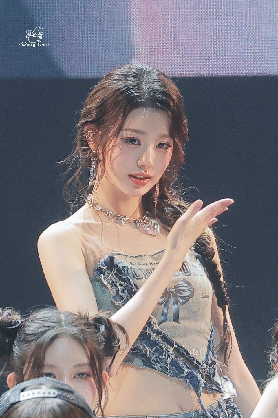 美得我心跳暂停了 张元英就该被做成雕塑女神 ​​​