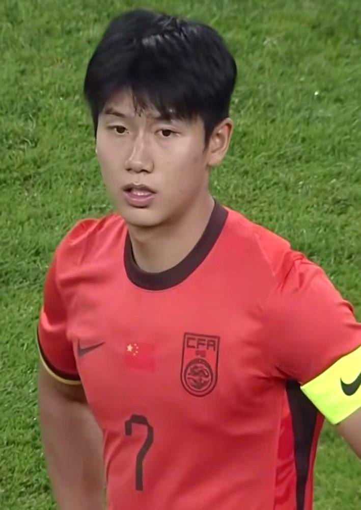 上半场22分钟被泰国队世界波干懵了！

西安这场球，U23国足开场就被人家领先，