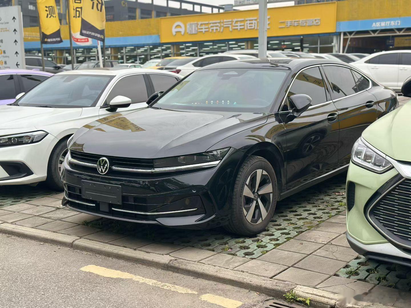 最新到店本田思域2022款 1.5T尚擎版 3万公里 一手车 批发 六万多块 大