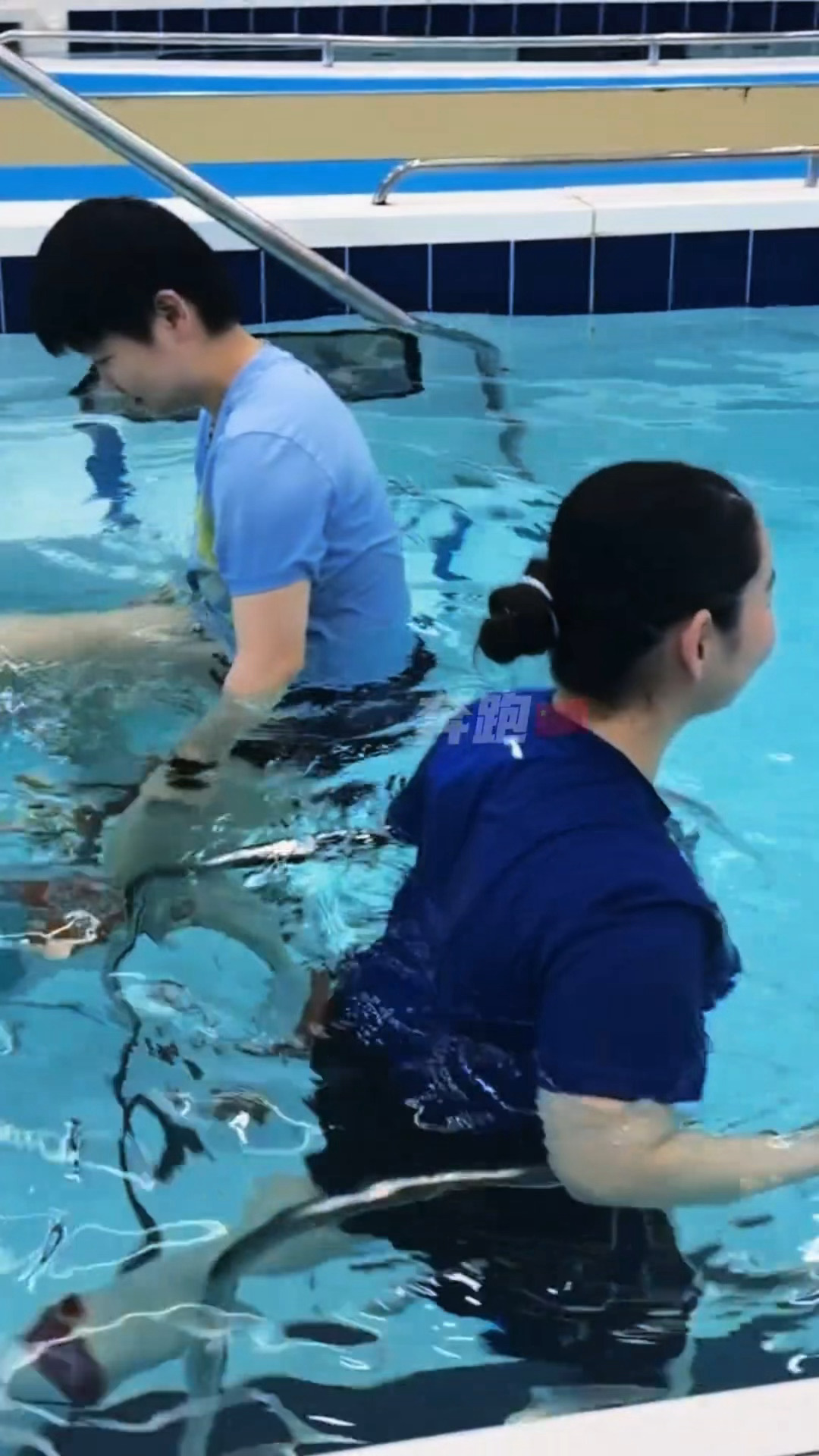 妹在治疗脚🥺 ​​​