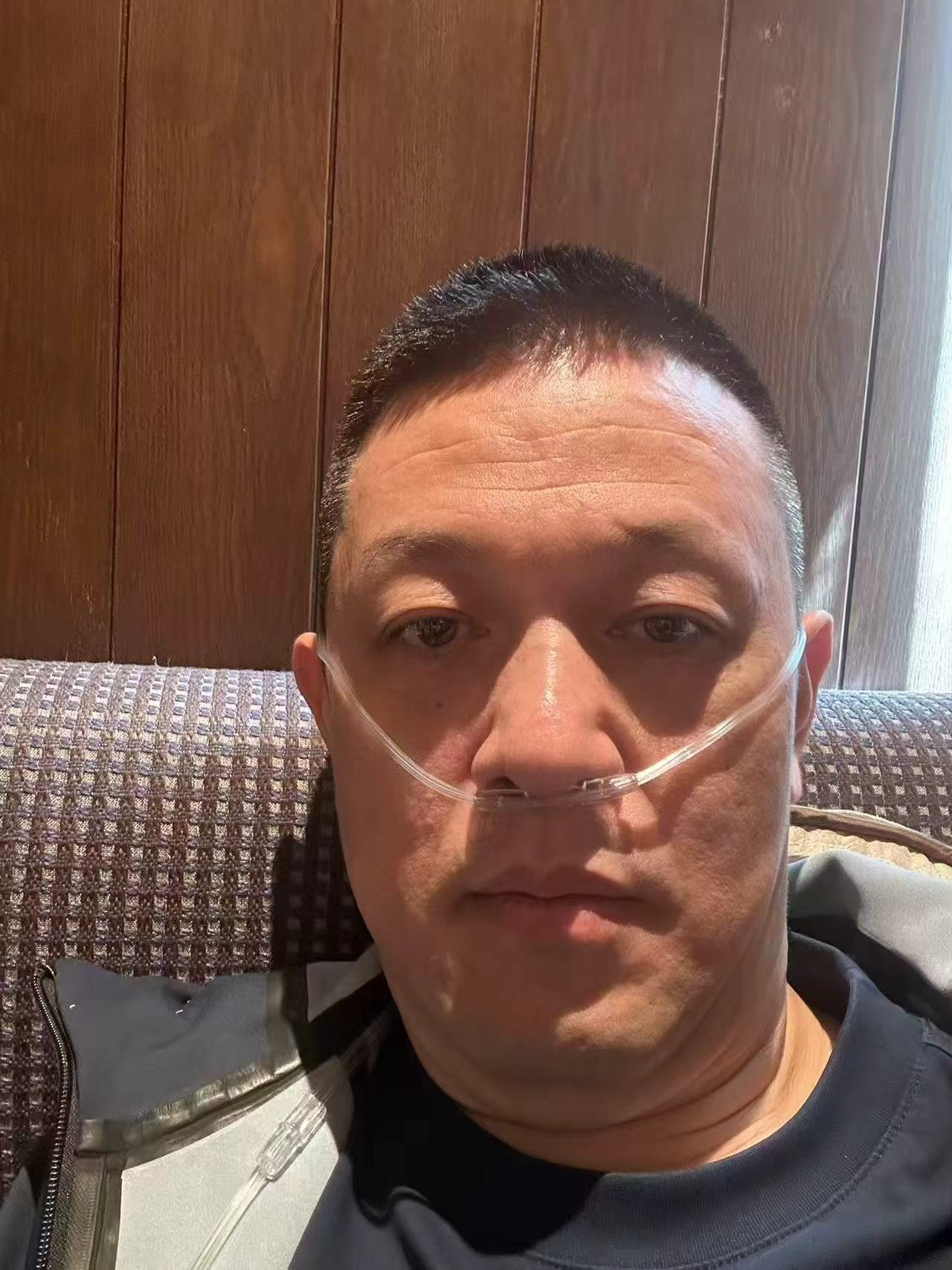 卧槽。。。斌哥保重啊，高强度工作+高海拔，铁人也扛不住，16号晚还要直播长时间说