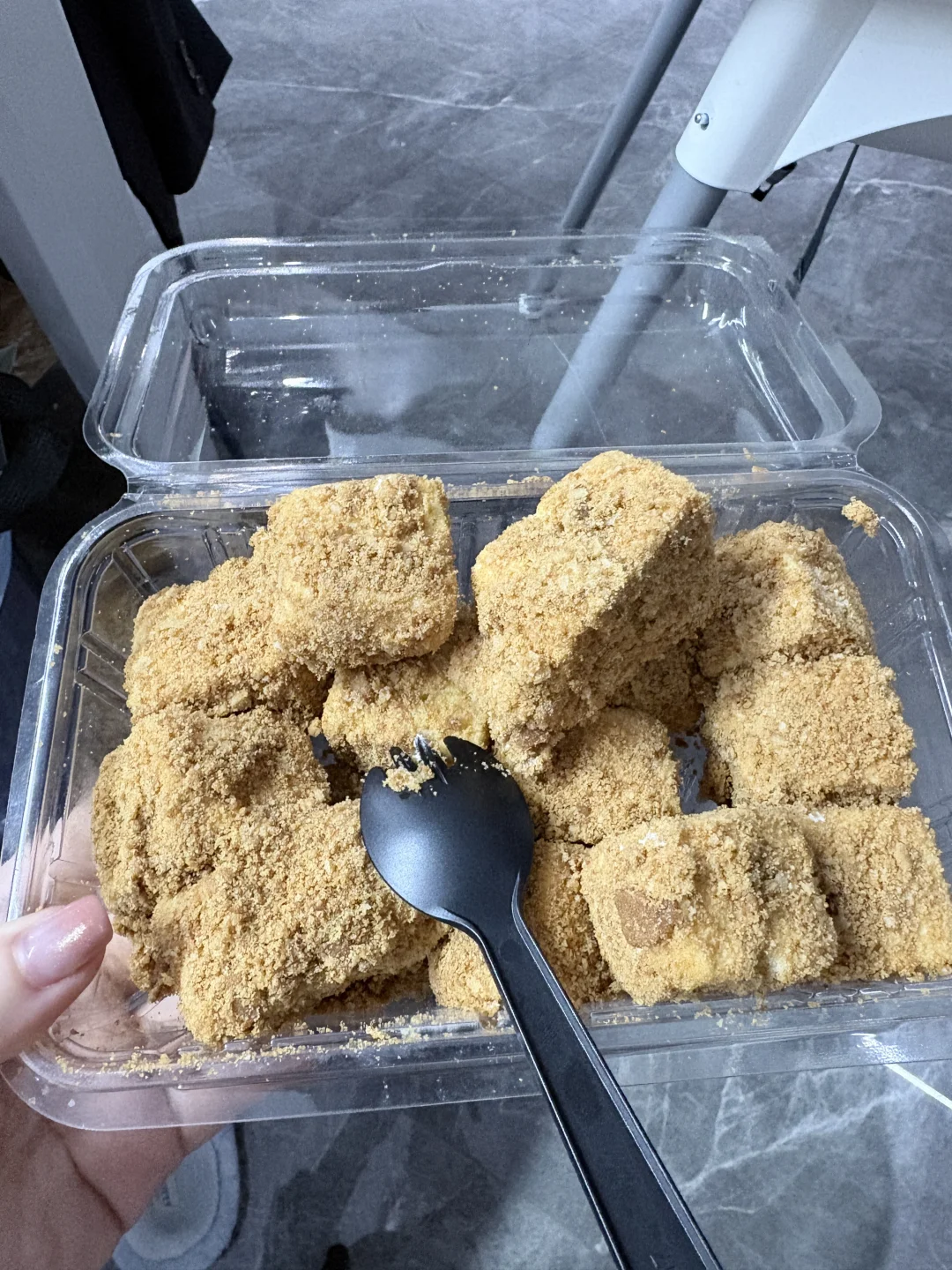 为啥我的盒马拿破仑蛋糕跟网上两模两样