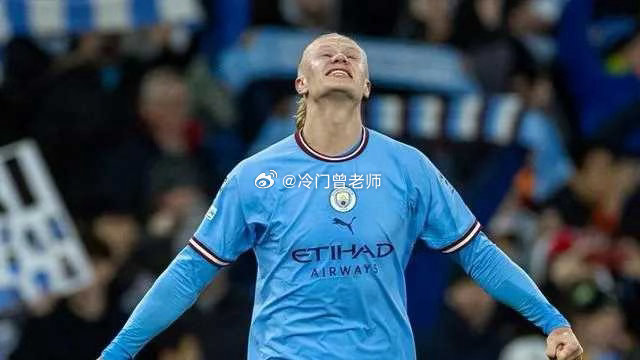 曼市德比哈兰德绝杀，恩佐越位干扰却成争议焦点。英超官方赛后罕见致歉，承认VAR误