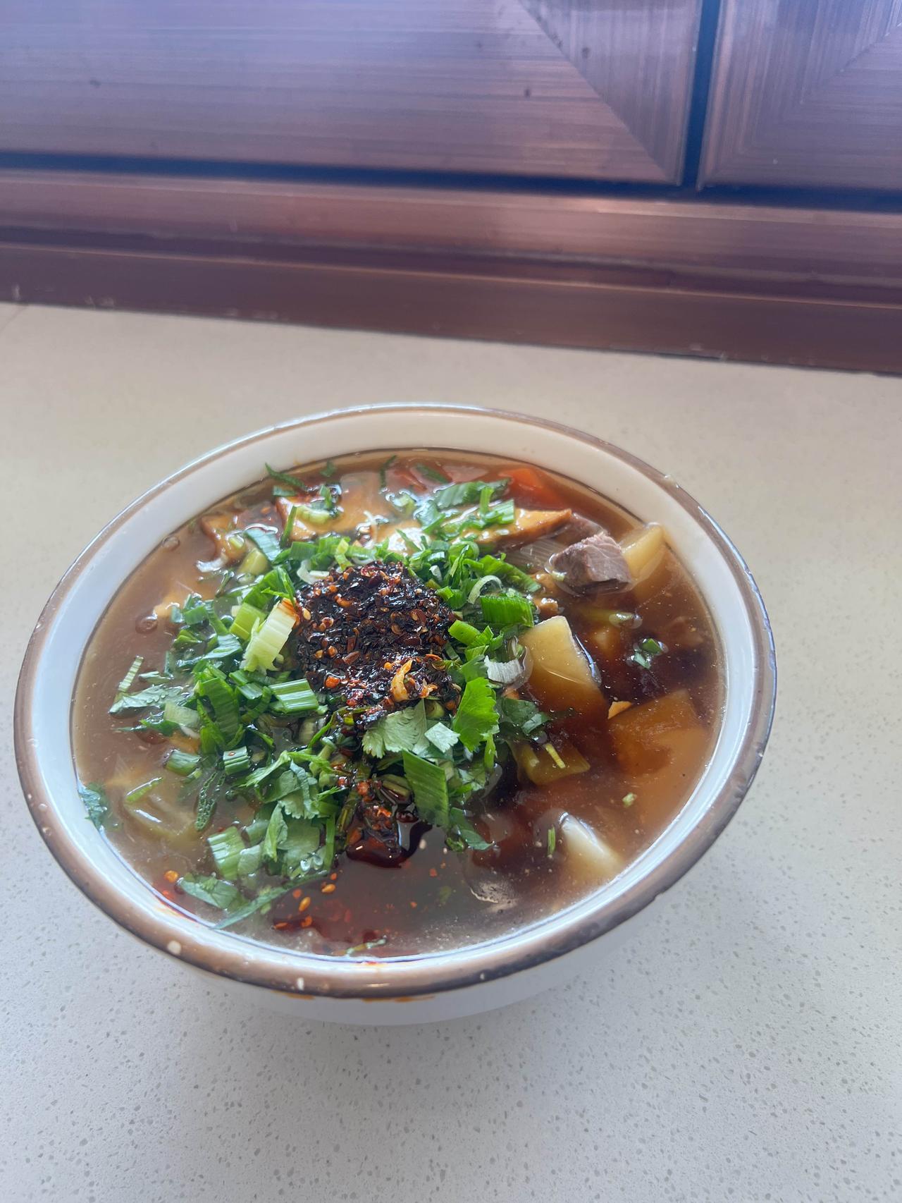 这世上，最不缺的便是圣母！当年那不堪入目的离婚闹剧，前岳父母那副令人作呕的丑恶嘴