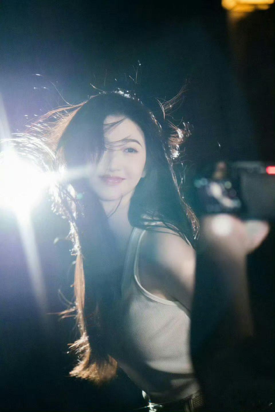 景甜之前的采访妥妥的古早白月光啊！从一开始到现在真的好能打