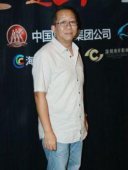 罗永昌，1966年6月26日生于中国香港，银河映像核心成员，集导演、剪辑、演员于