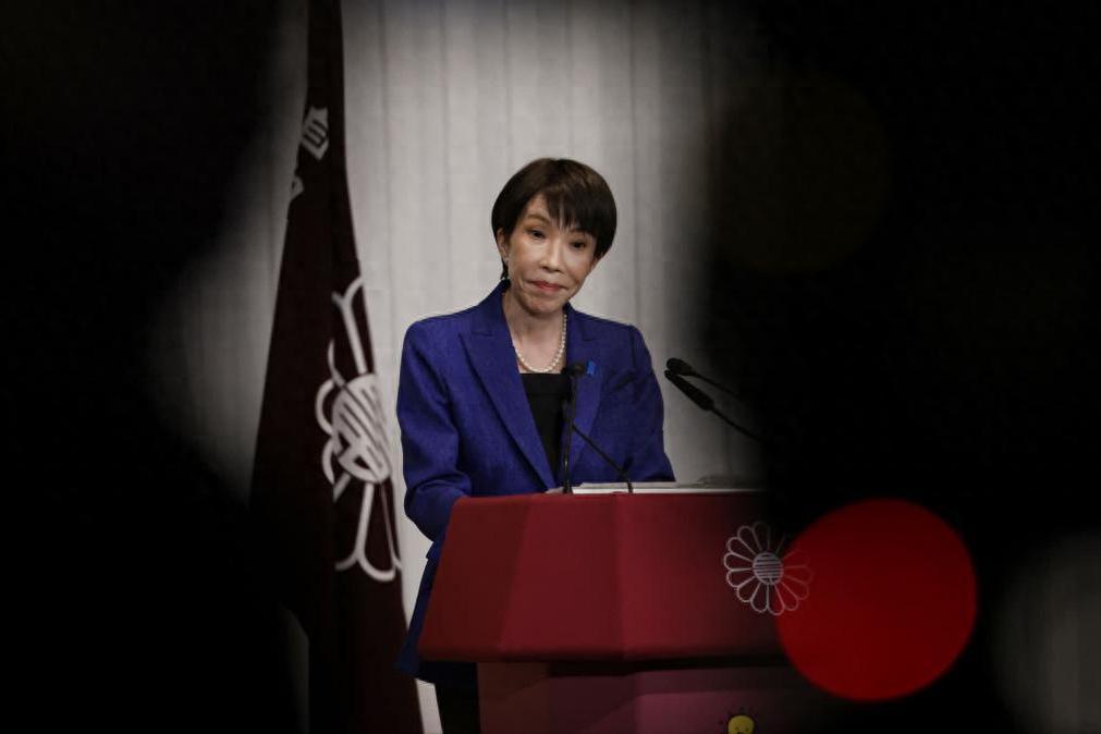 日本近年频繁调整军事政策，2023年底修改《防卫装备转移三原则》，放宽武器出口限