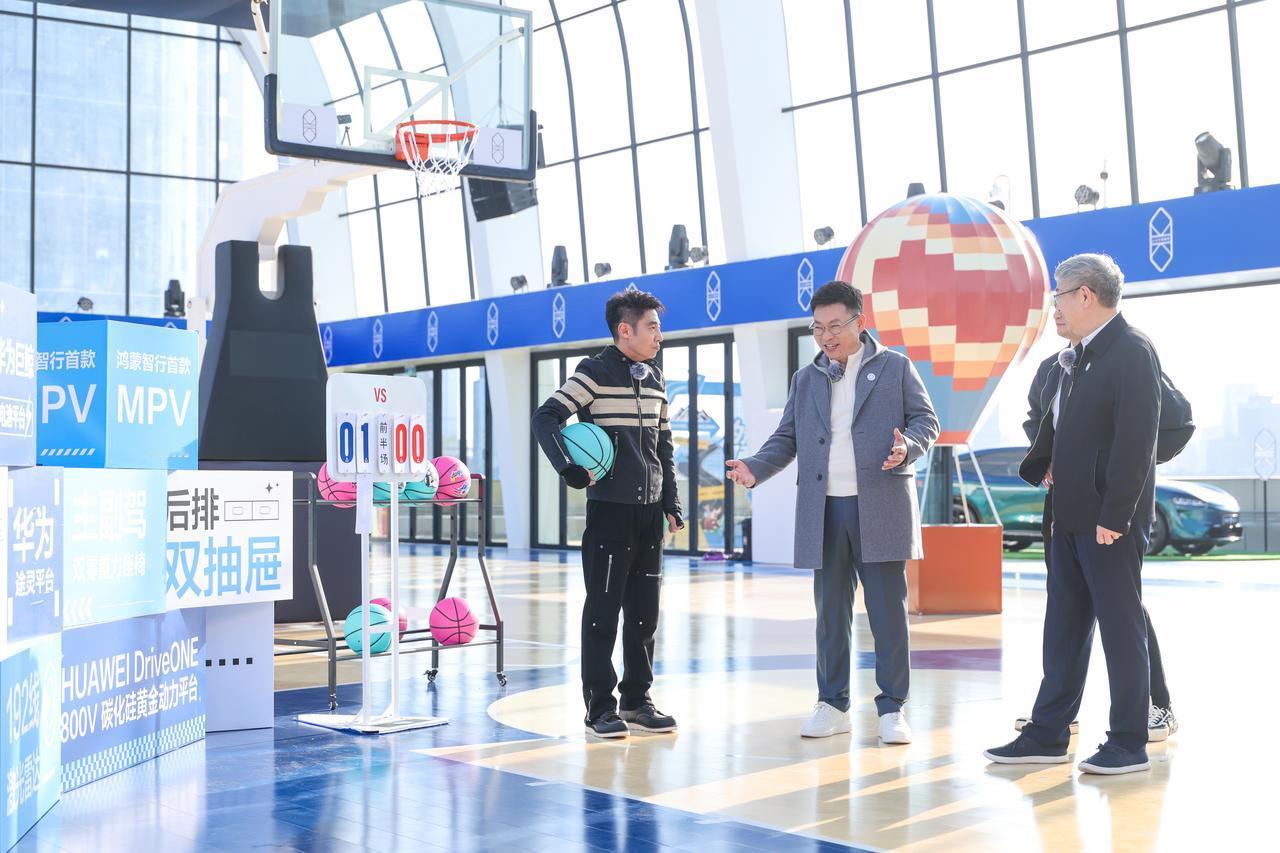 服务与销量双飞，鸿蒙智行重构用户价值体验
销量与服务的正向循环，正在成就鸿蒙智行