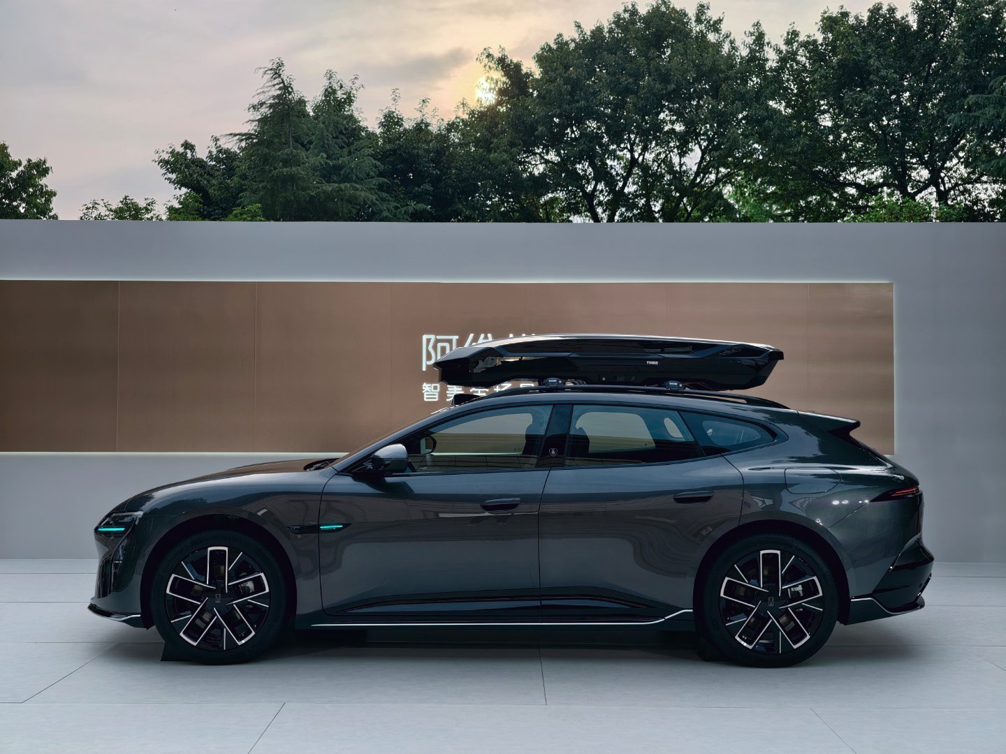 阿维塔06T是真好看…阿维塔06t 重庆·重庆渝州国宾馆