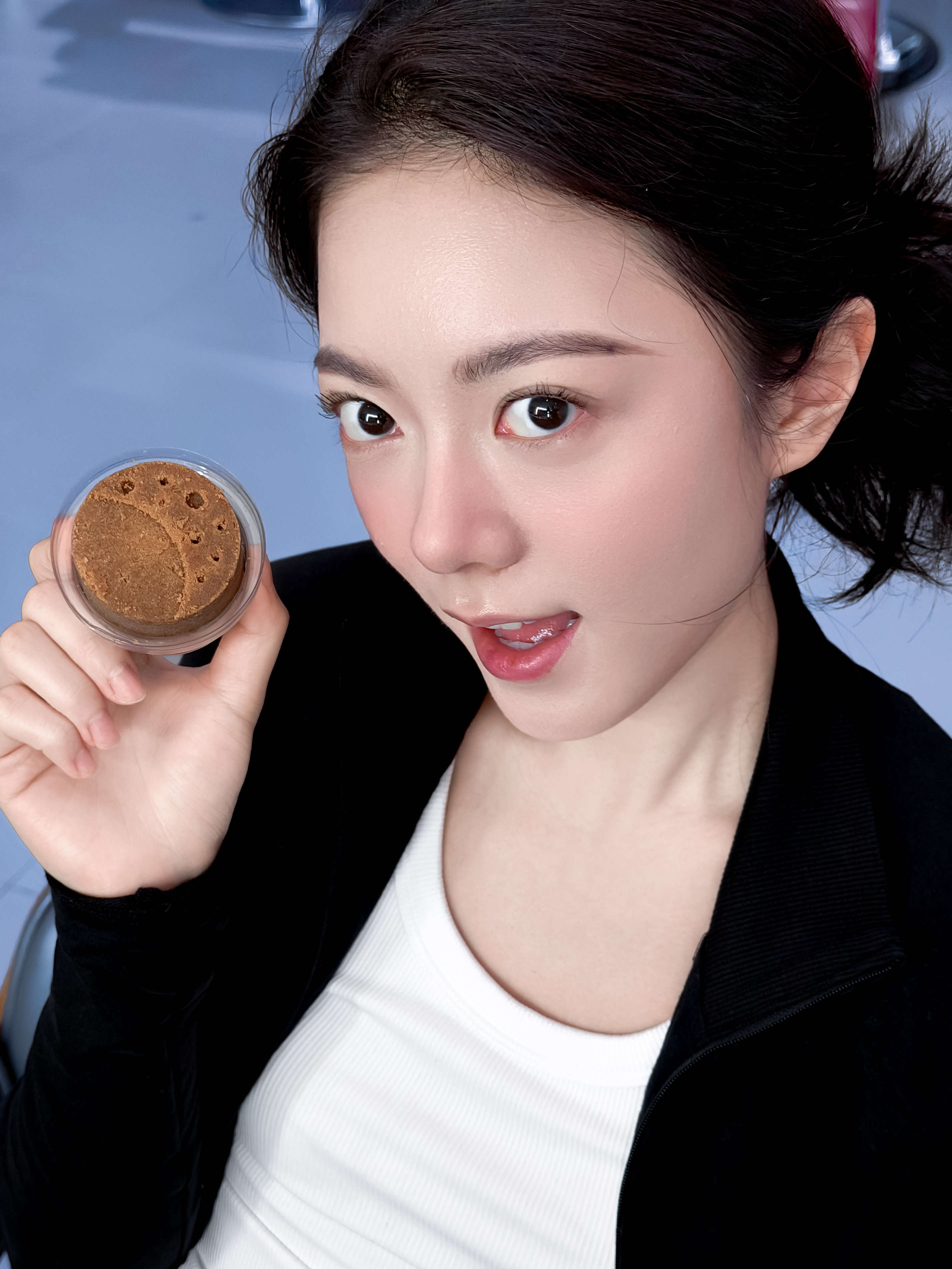 赵今麦 好萌好萌想吃她手里的月饼 ​​​