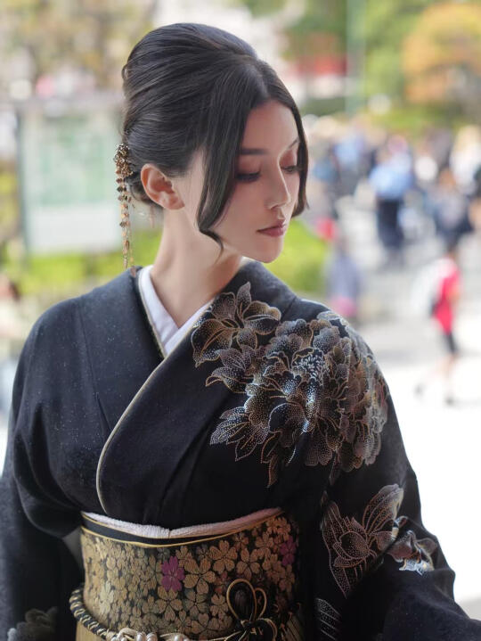 盛世需要美人点缀😍