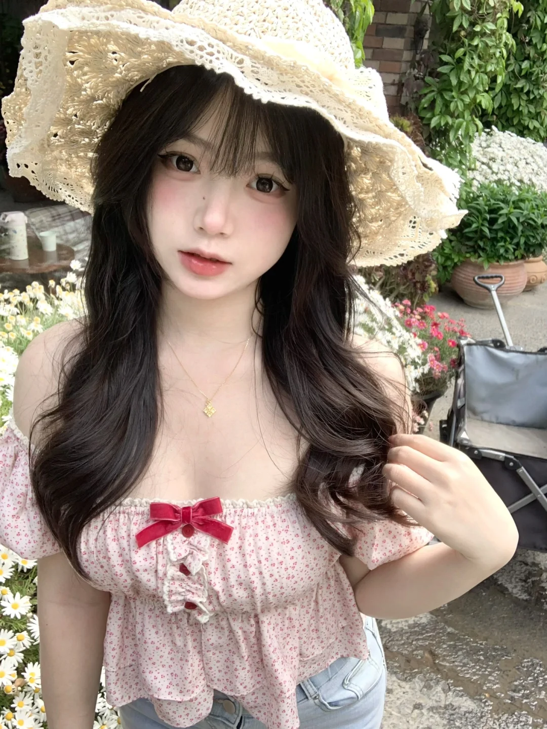 ☀️阳光藏进草帽 ⸜(๑'ᵕ'๑)⸝ 🌷