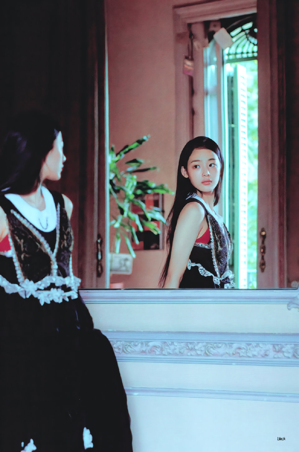 minji 👸金玟池 穿运动鞋的公主min