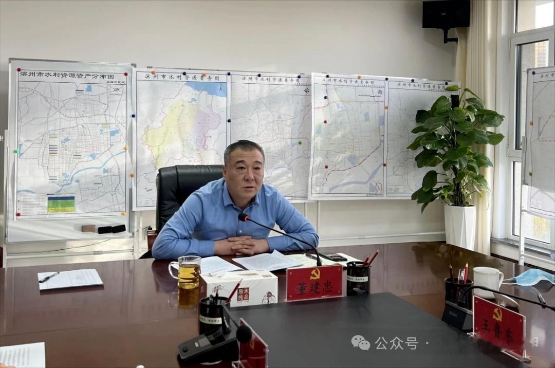 滨州国企高管董建忠完整履历梳理    接连落马掀起本地国企反腐浪潮
 
董建忠长