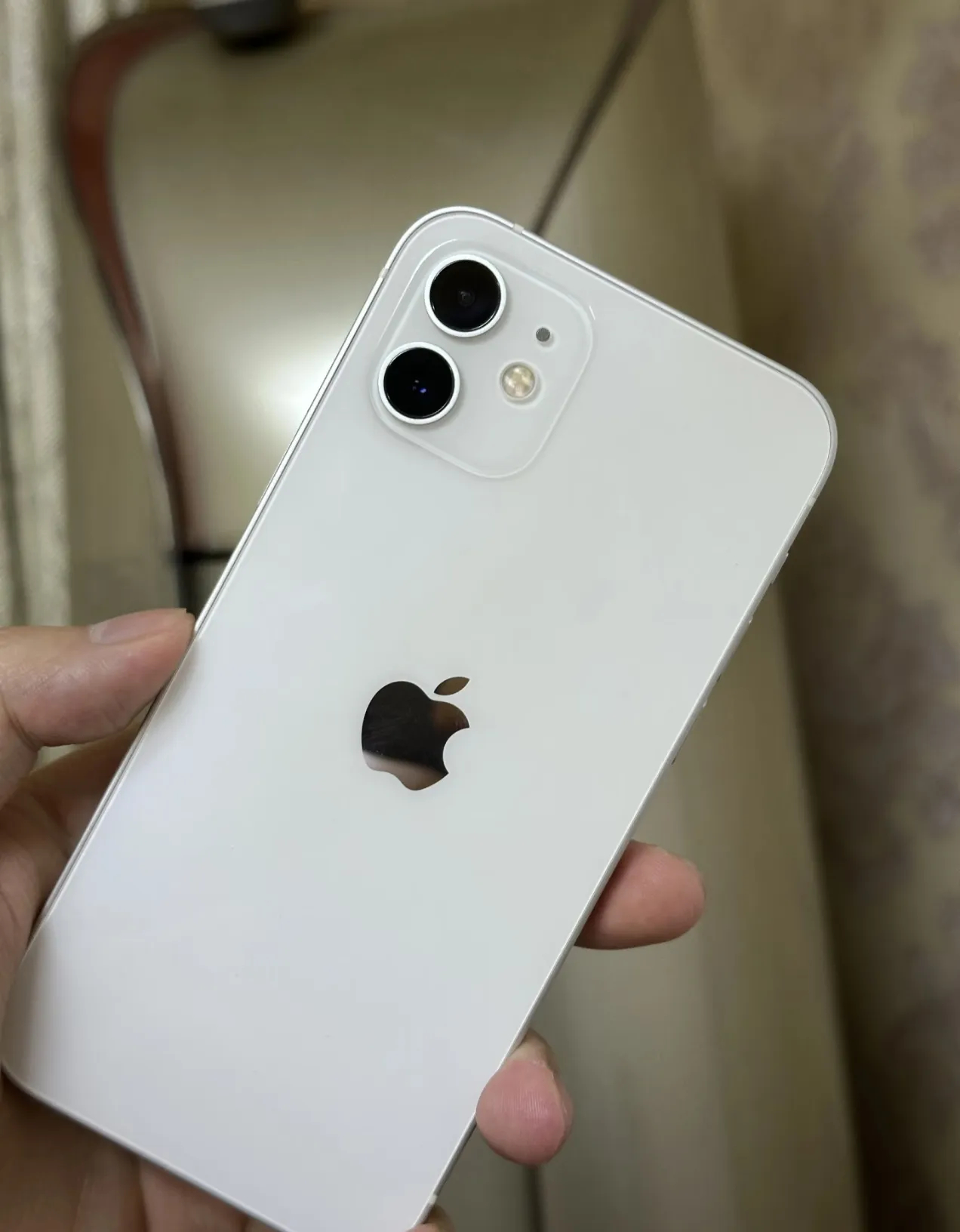 苹果xr：3GB 运行内存苹果11：4GB运行内存苹果12：4GB运行内存苹果1