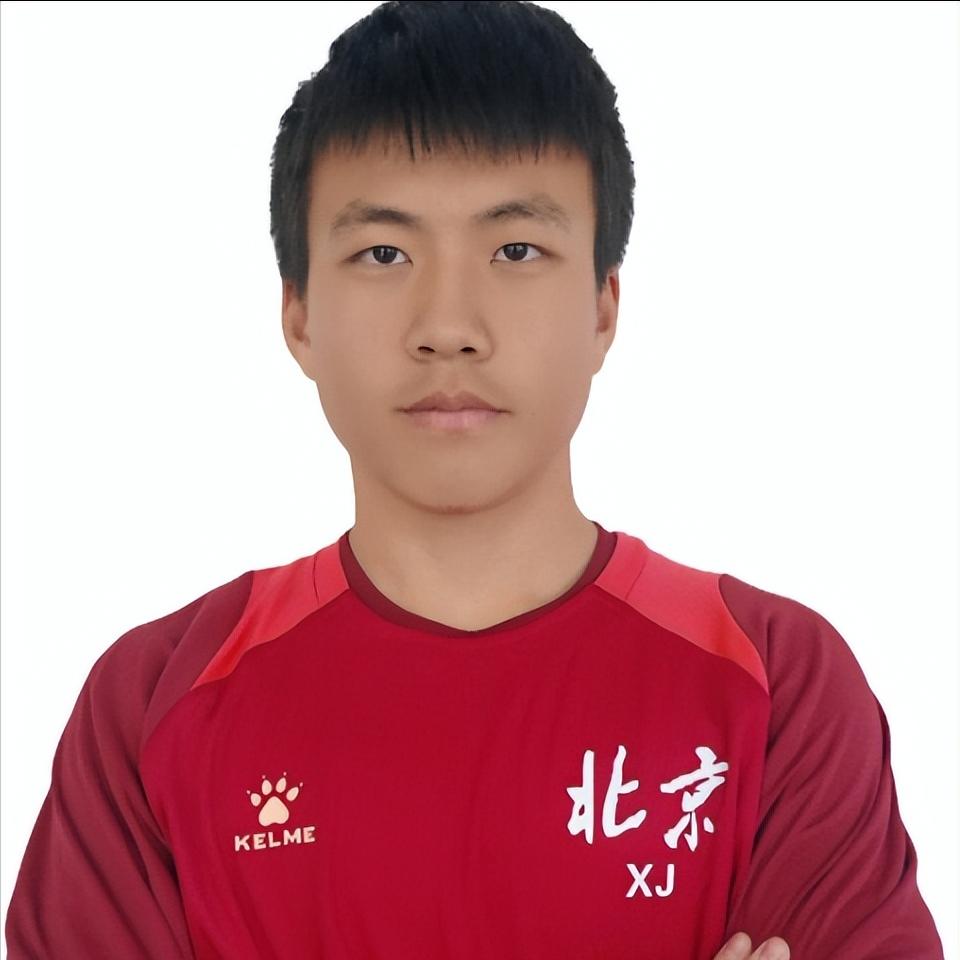 真的是太厉害了，永州还有这么牛逼的球员，不信你去百度一下：谢晋。
在湘超，永州籍