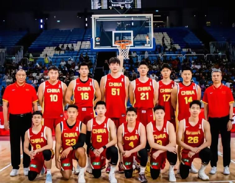 中国男篮对卡塔尔，继续保持不败！
83：57，至今历史总战绩，一场不败！两队实力