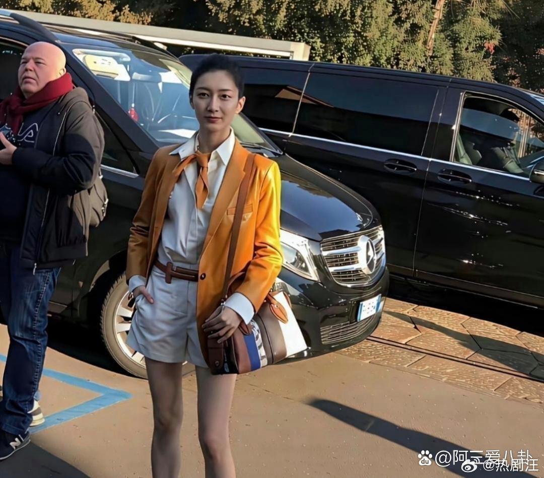江‏疏影最﻿近‏变‏化也太大﻿了‏，简‎﻿直不敢﻿认了，差别﻿‎真的好明显‎﻿‏