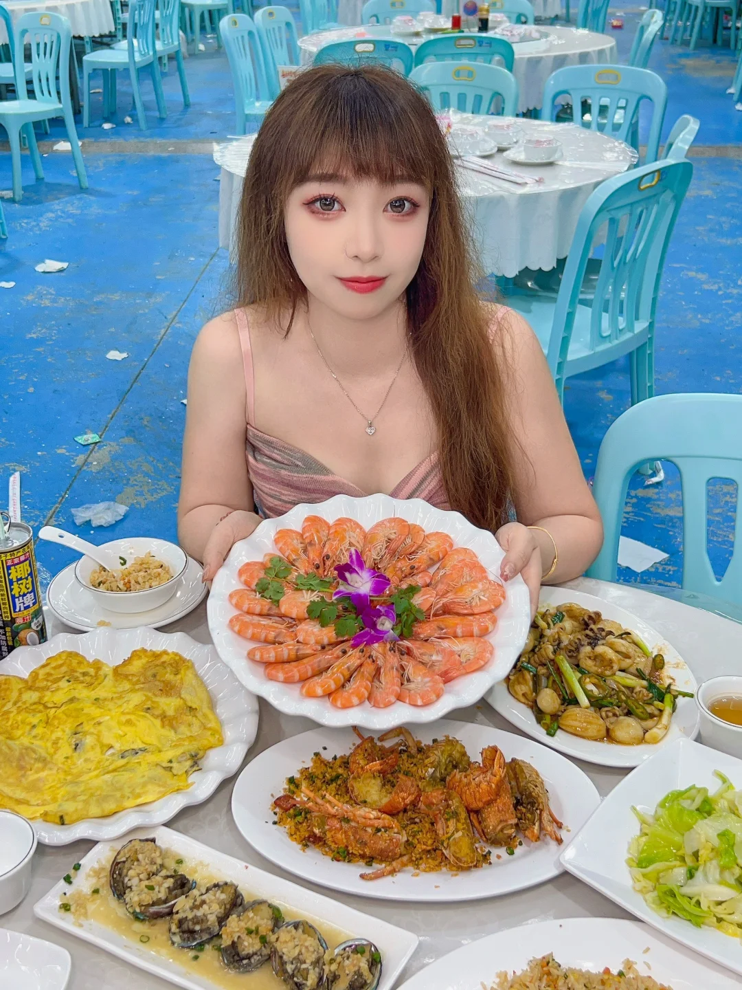 难怪那么多人都愿意来双月湾这家海鲜店