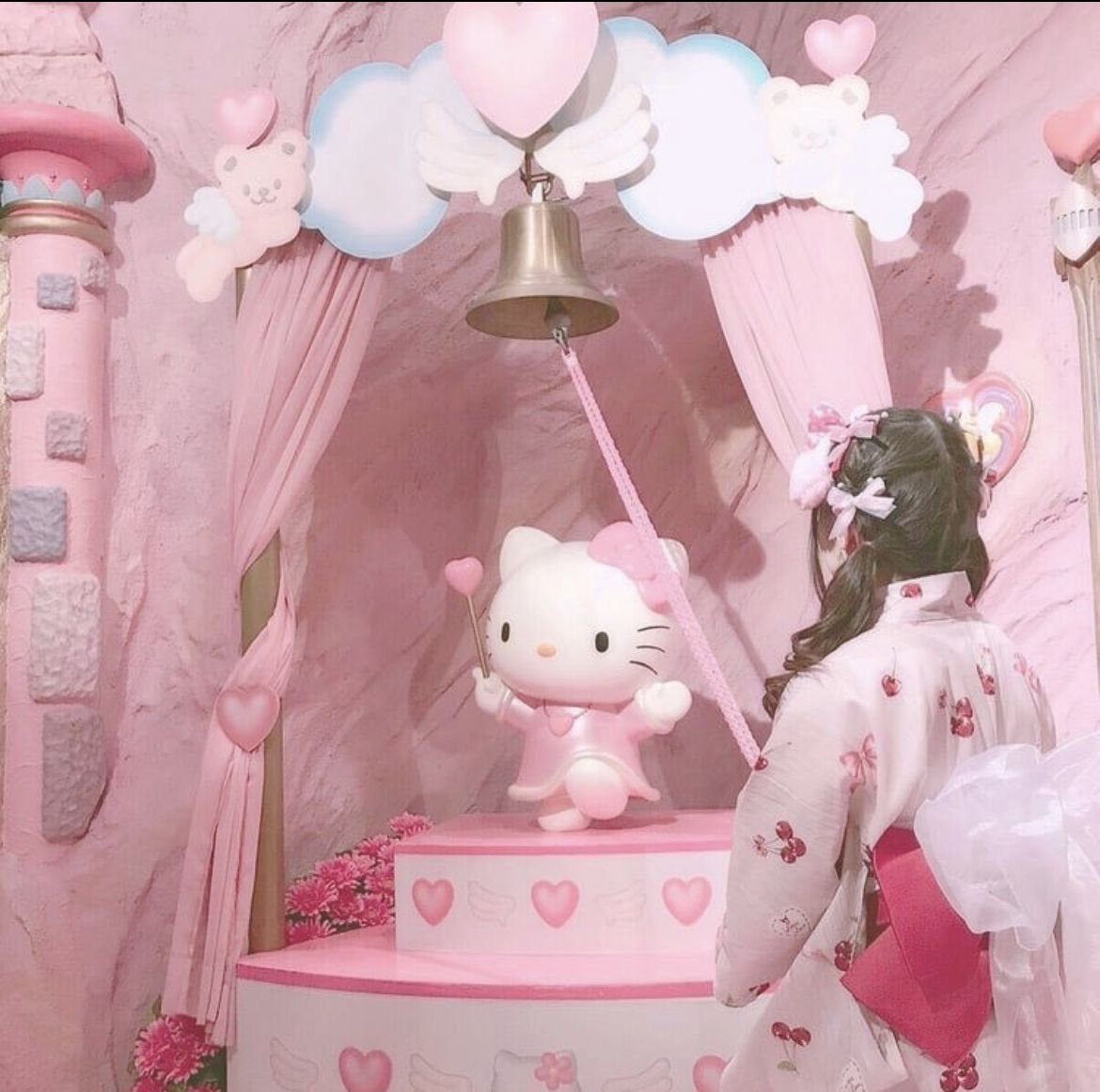 🍧hello kitty snacks 𑣲⋆｡˚ 