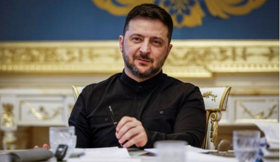 泽连斯基更换策略，让俄罗斯焦头烂额，看不下去的普京，下达了一条命令
 
之前好长