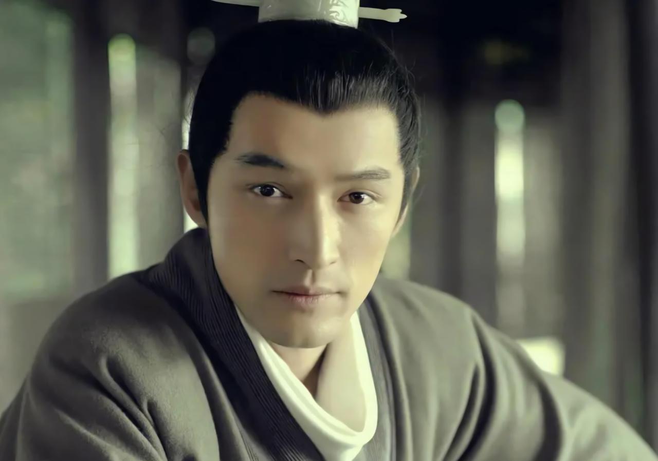 口碑逐渐下滑的《琅琊榜》。
要说2015年下半年，第一爆剧是哪部？非《琅琊榜》莫