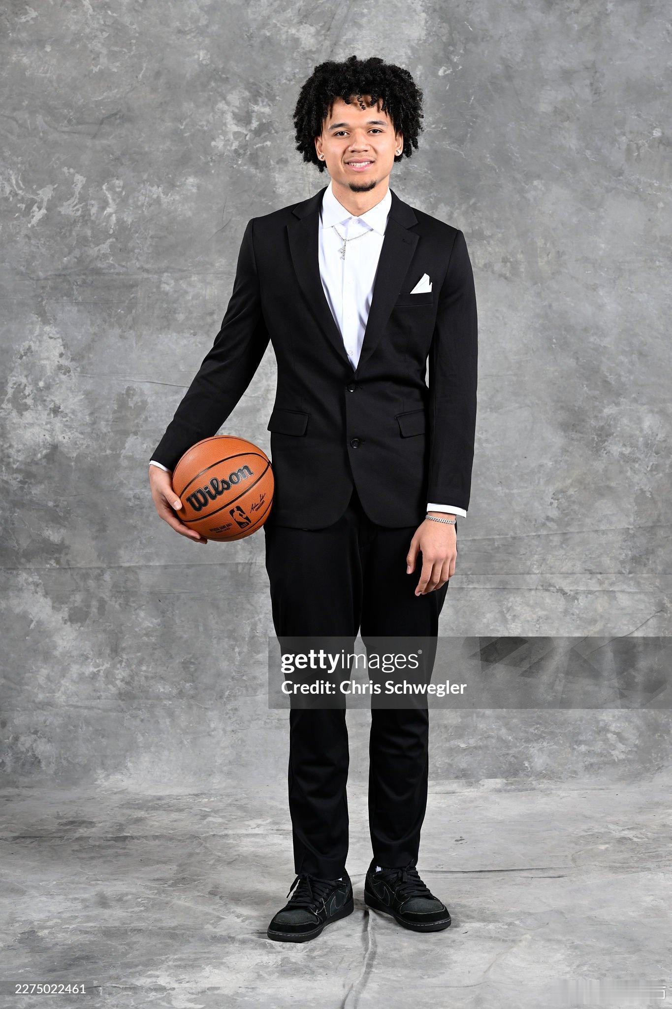 MFFL 据消息人士透露，布雷登·伯里斯已与达拉斯会面，他感觉自己能很好地融入其