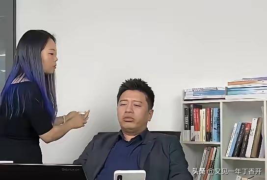 这种几百几千人围绕一个人的公司早晚累垮那个主角

看到很多喷子，说反感他，那我也