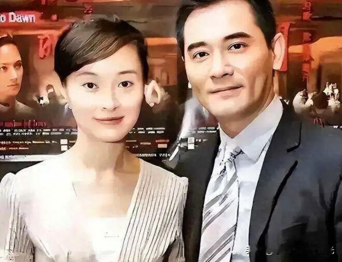 据说他俩已经秘密结婚了，又一对零绯闻明星喜结连理了，虽然已年过半百，虽然错过了结