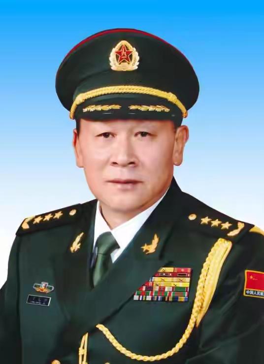 杨得志在武汉军区，重点培养了2位虎将，后来师徒三人都当过总长

说起杨得志在武汉