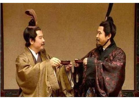 公元219年，那是蜀汉最好的年头，也是最后的年头。 
 
刘备手握益州、汉中、荆