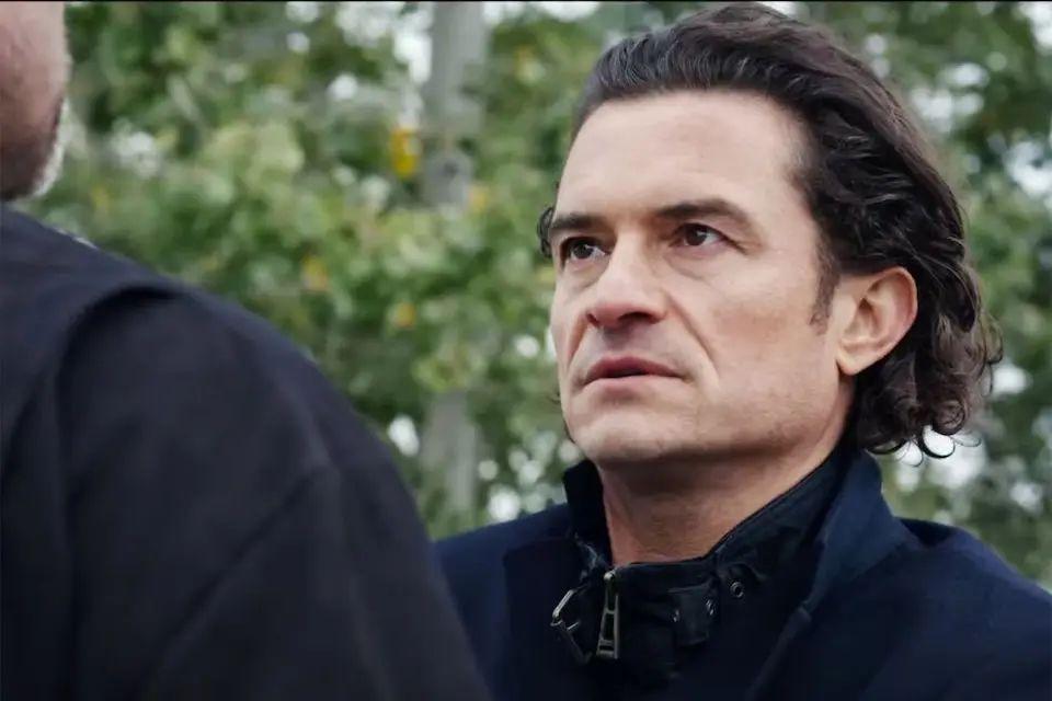 Orlando Bloom（奥兰多·布鲁姆）的颜值已经崩溃，被批评脸肿、眼皮下垂