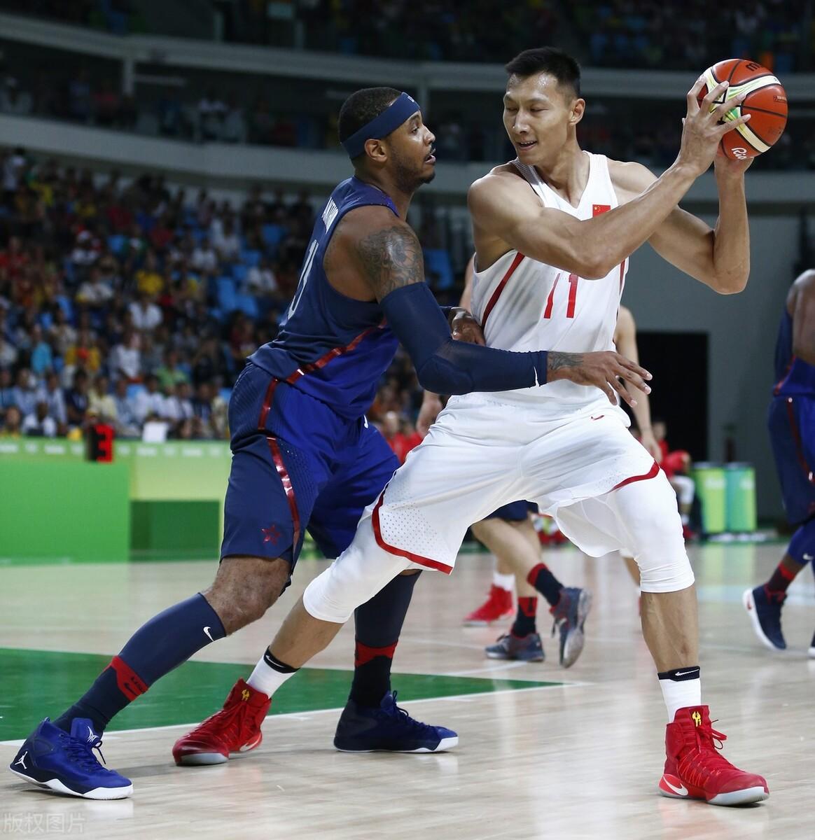 感慨一句：中国男篮没有大哥了，但还会有大爷在场上。[惊呆]辈分见涨，实力下滑，未