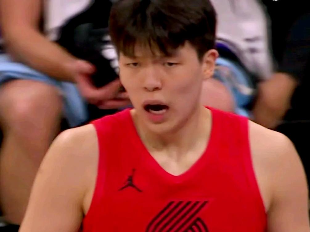 杨瀚森在“享受比赛”和“证明自己”之间，有了矛盾

杨瀚森今天上场打了9分钟22