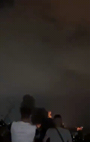 突发新闻：贝鲁特遭遇巨大爆炸事件！

据最新报道，贝鲁特市中心高速公路附近的一家