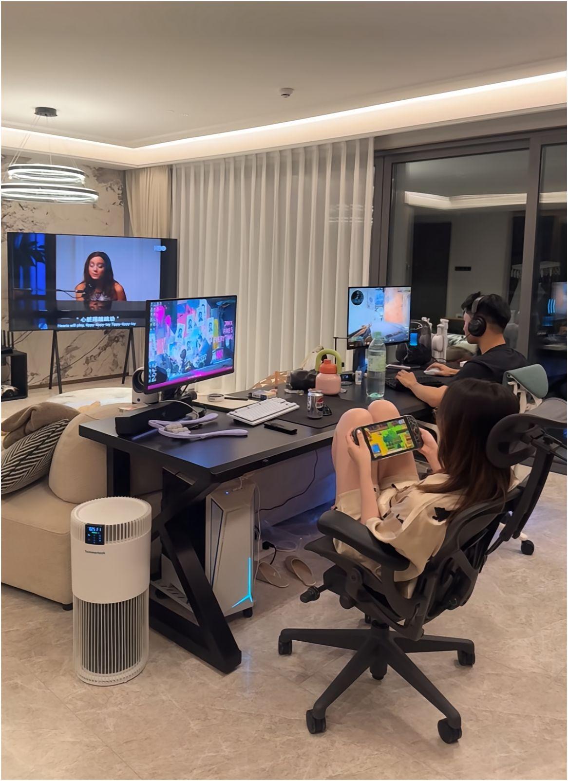 买了婚房给儿子结婚，结果结完婚天天和婆娘在家里打游戏啃老，愁死人了怎么办