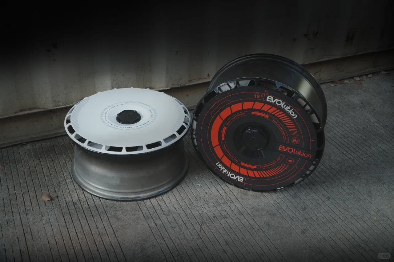 二代中心锁（Center Lock）轮毂空气罩解析