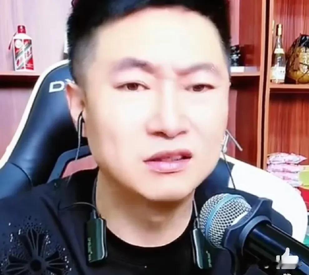 九天讲述离开舞帝公会原因！

           九天虽被舞帝老利起诉后羁押半