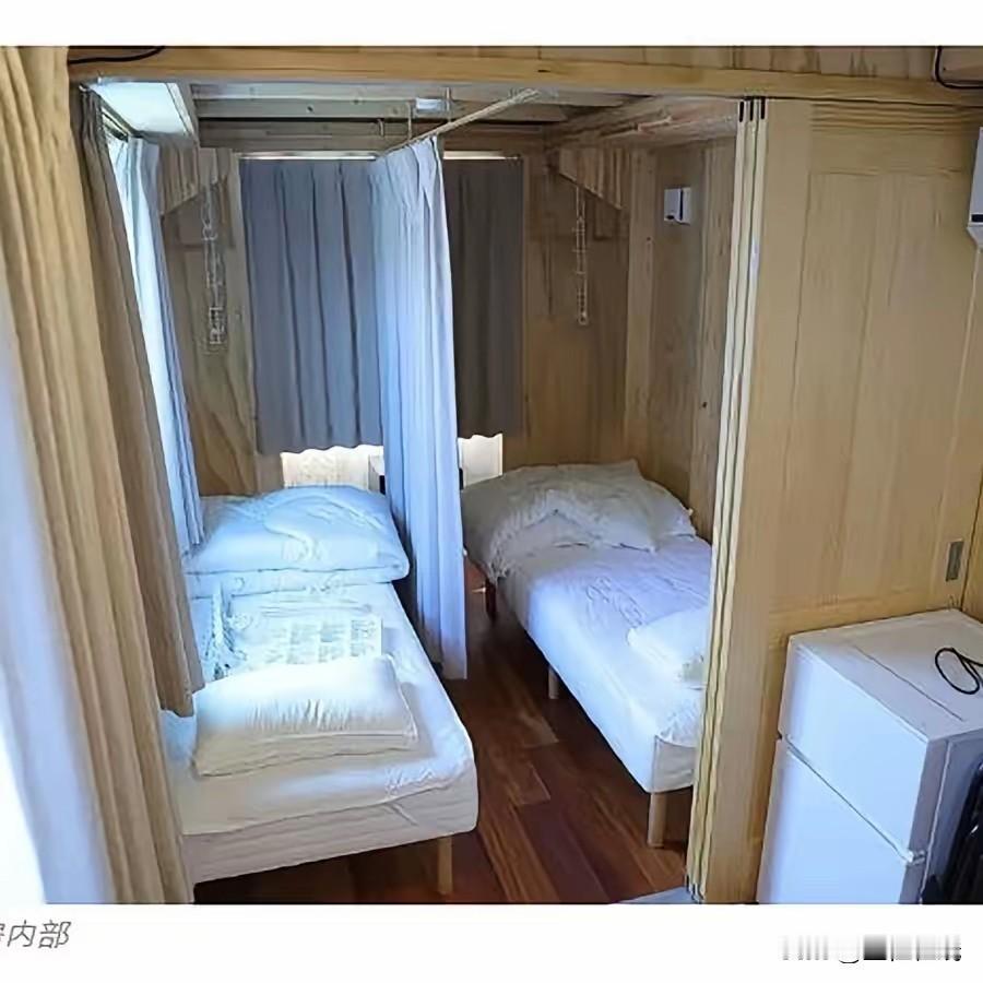印度运动员拖着行李箱落地名古屋亚运会，刚到注册中心就傻了：名字明明白白印在纸质名